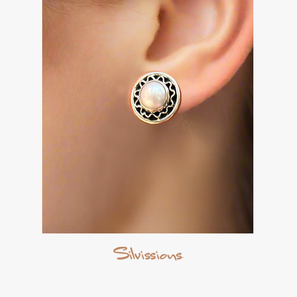 pearl-stud-earrings-silvissions-jewelry.com-E-58-girl-height-1000-width-1000