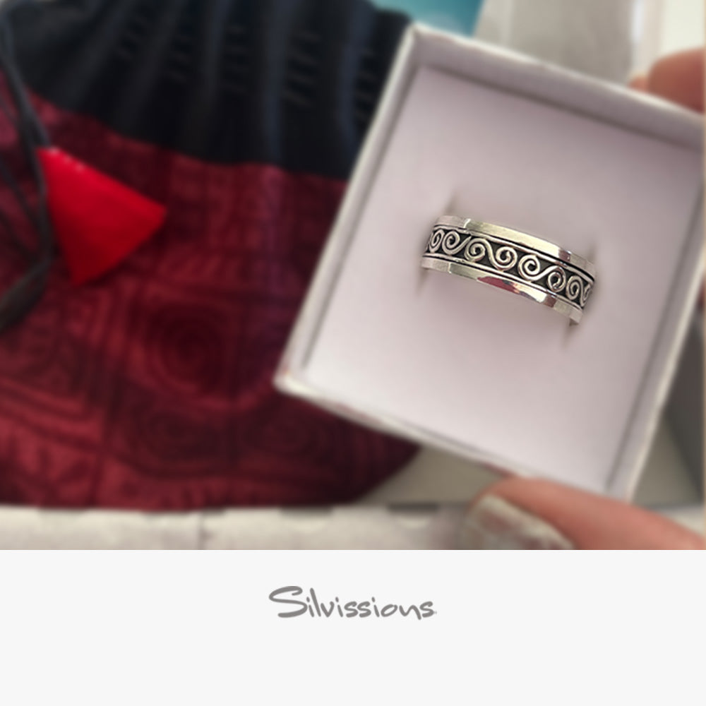 sterling-silver-ring-R-12-gift-height-1000-width-1000