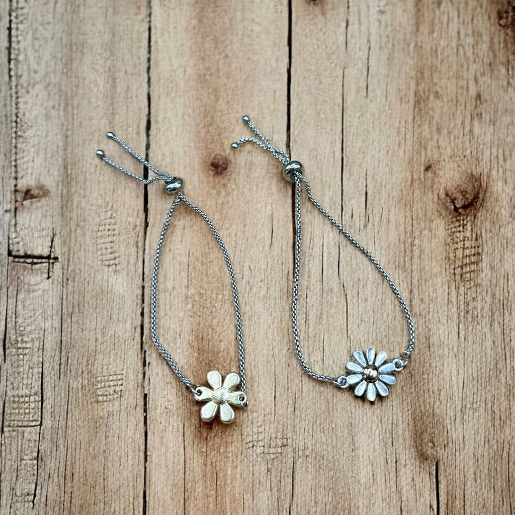 Adjustable Bracelet - Daisy