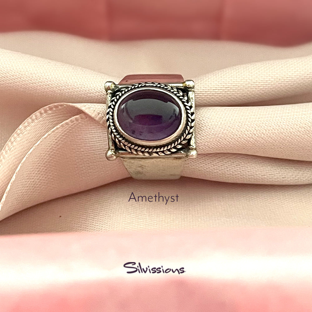 amethyst-gemstone-ring-sterling-silver-silvissions-jewelry.com-R-60-gift-idea