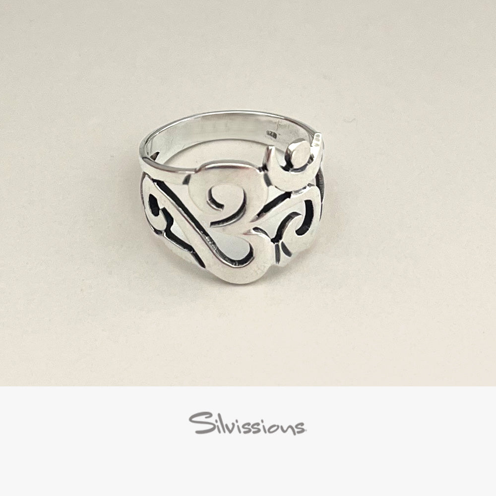 hindu-om-ring-in-sterlings-silver-R-5-1000-width-1000