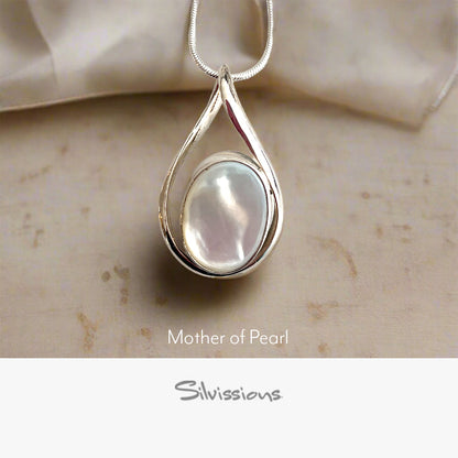 mother-of-pearl-necklace-pendant-sterling-silver-P-5-height-1000-width-1000