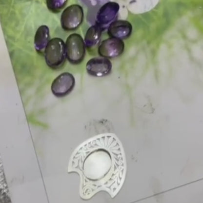 handcrafting-amethyst-gemstone-pendant-necklace-video