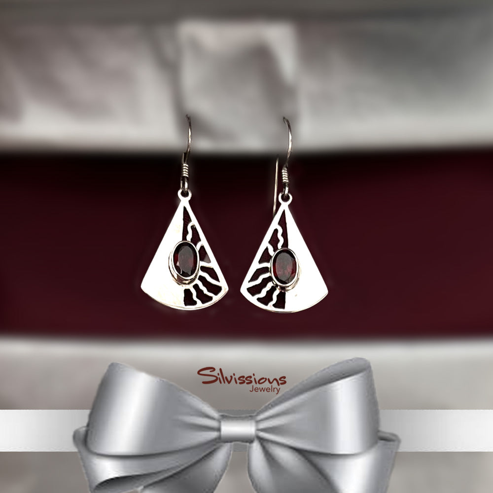 Handcrafted Necklace and Earring Set in Sterling Silver with Red Garnet Gemstones