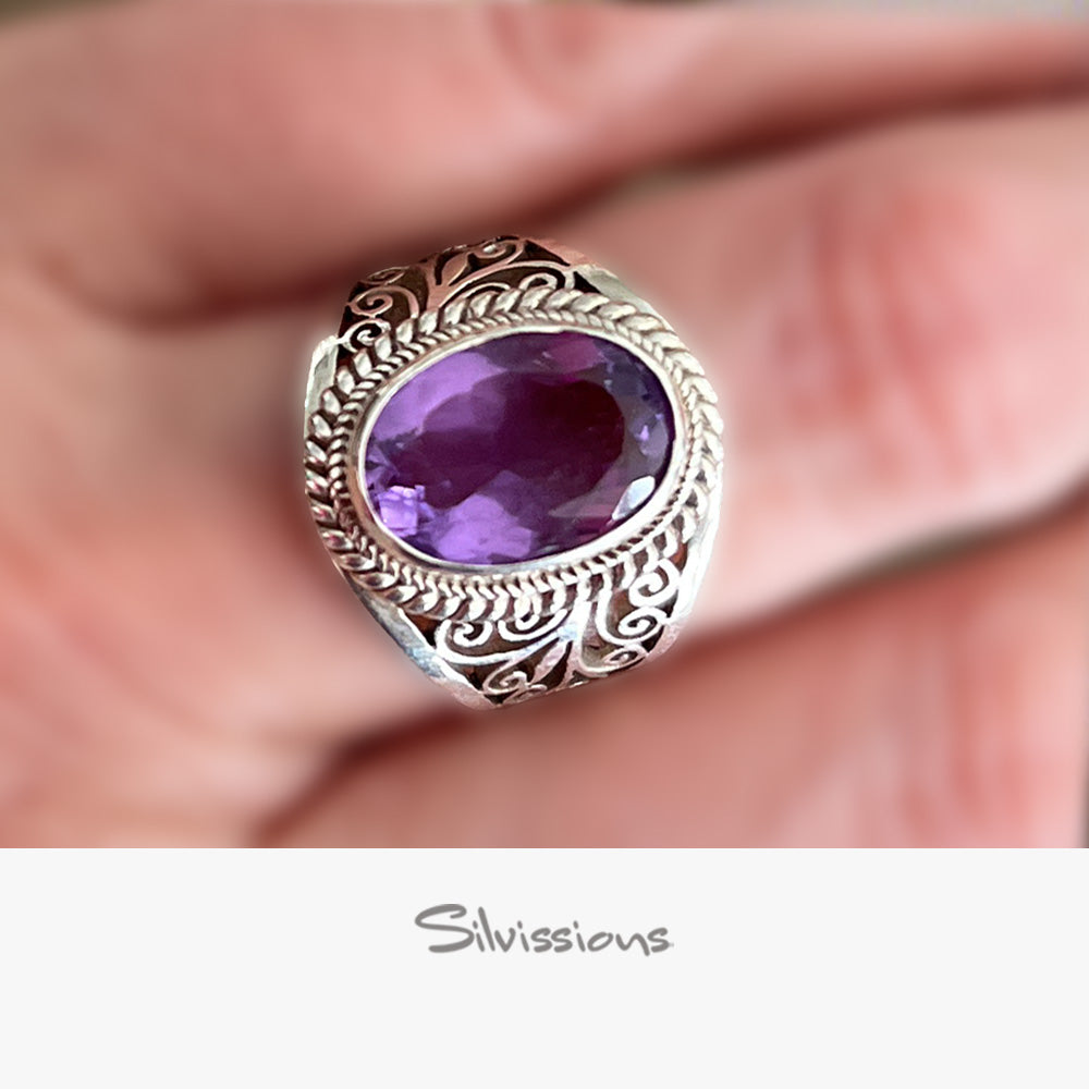sterling-silver-amethyst-ring-R-21-hand-height-1000-width-1000