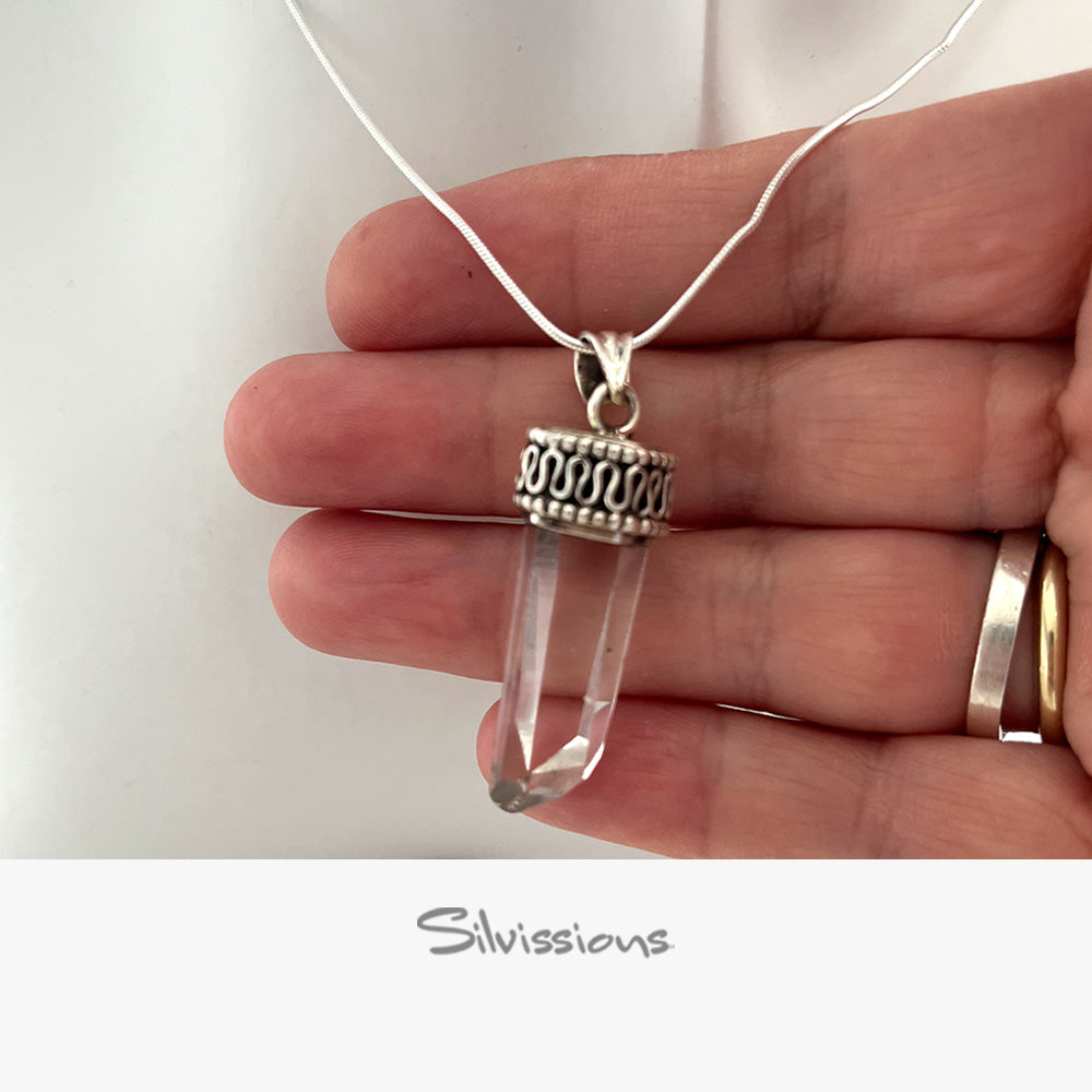 sterling-silver-crystal-pendant-necklace-p-43-hand-height-1000-width-1000