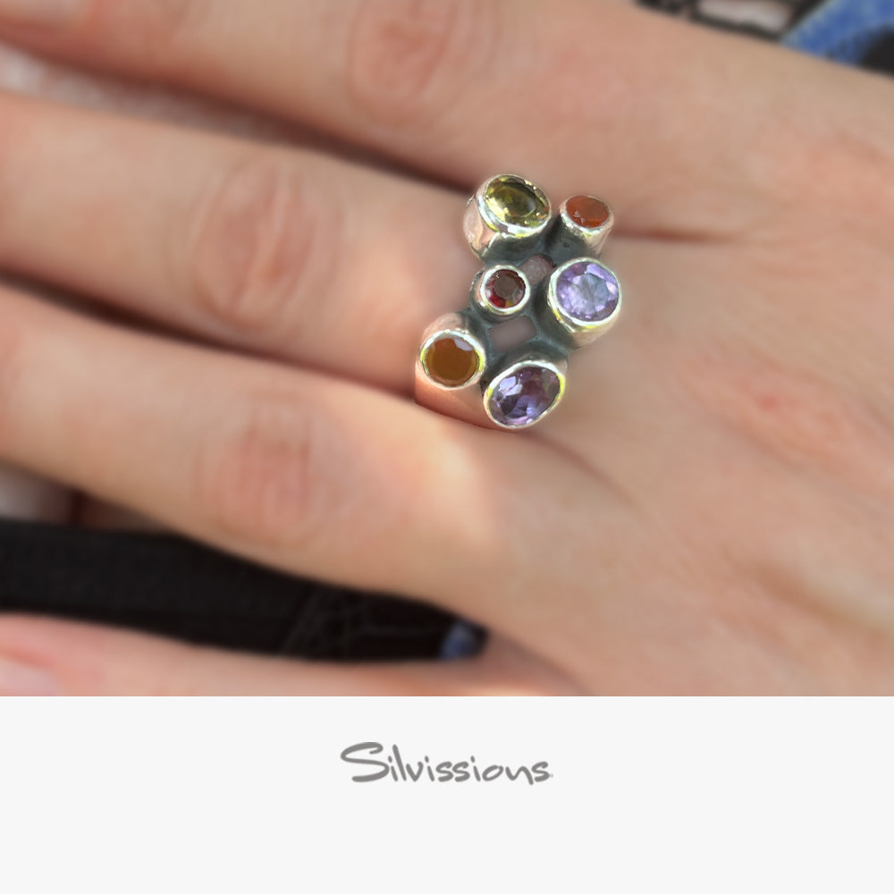 sterling-silver-gemstone-ring-R-56-hand-height-1000-width-1000