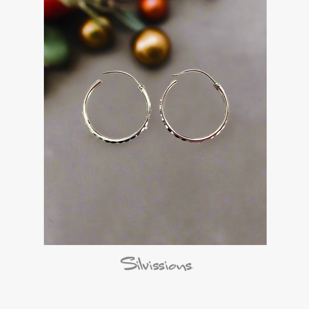 sterling-silver-hoop-earrings-for-women-small-bevelled-E-32-height-1000-width-1000