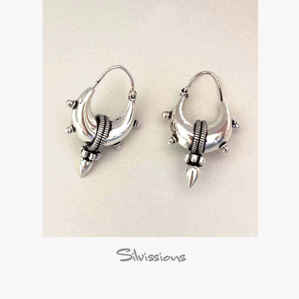 sterling-silver-hoop-earrings-gothic-E-11-height-1000-width-1000