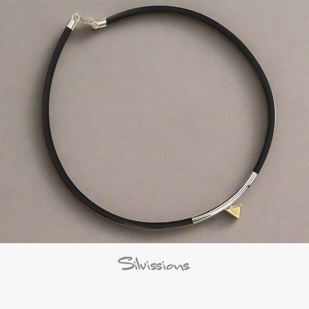 Black choker necklace with silver clasp on a gray background, featuring the brand 'Silvissions'.